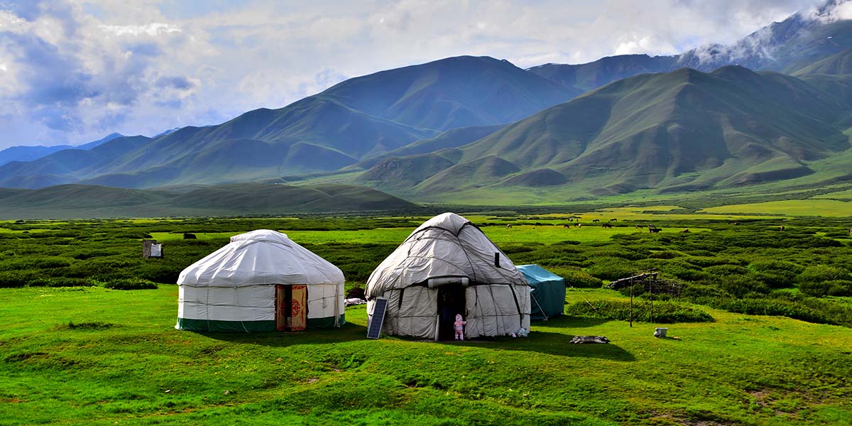 KIRGHIZISTAN nomad games